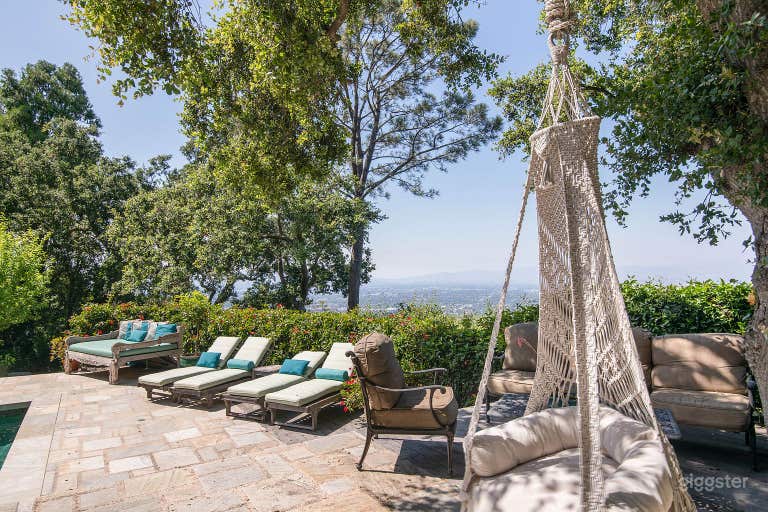  Zen Garden Pool with Mountain Views 