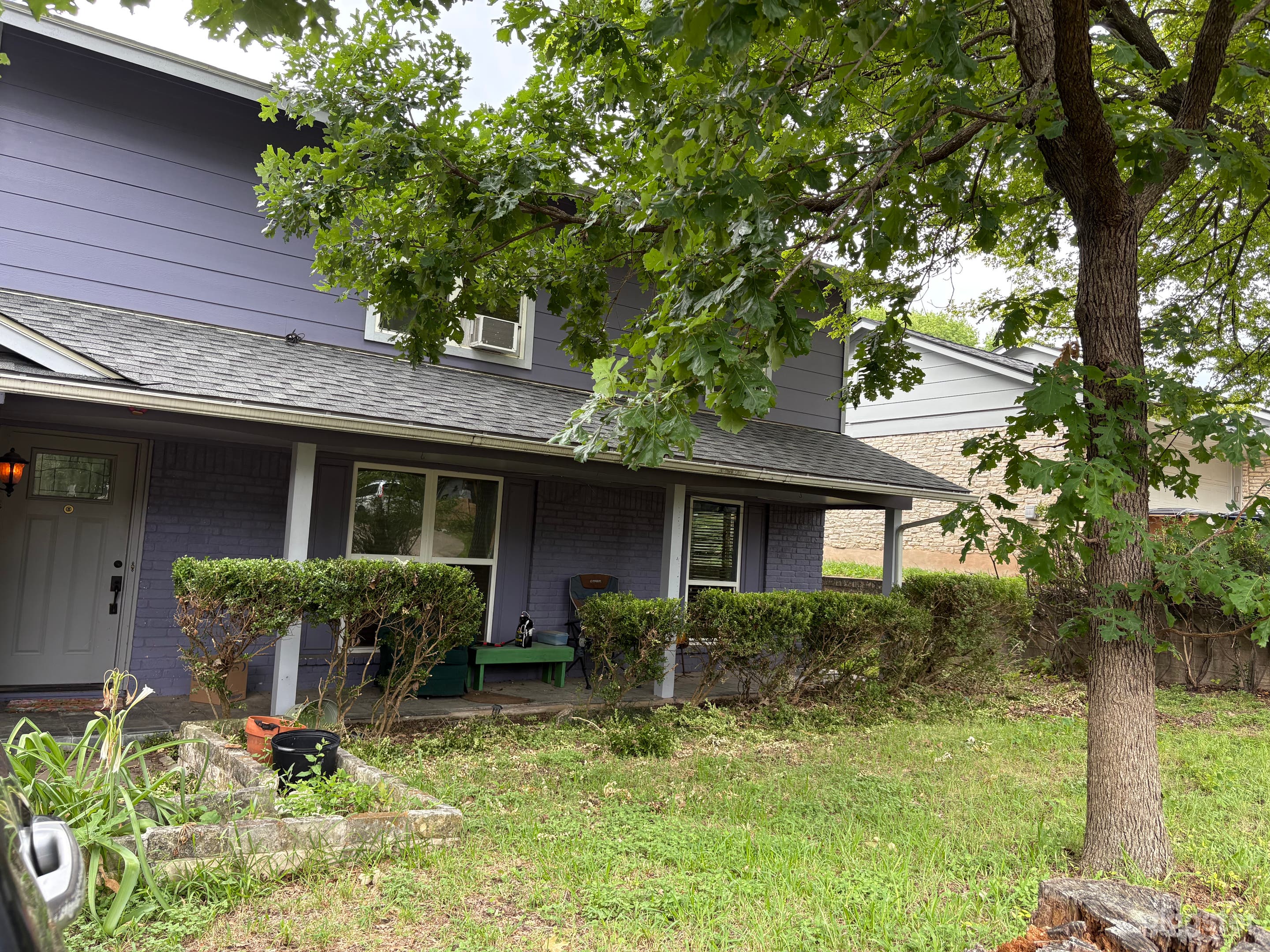 Unique Austin Home, lush oasis back yard 🏠✨ Photo 1