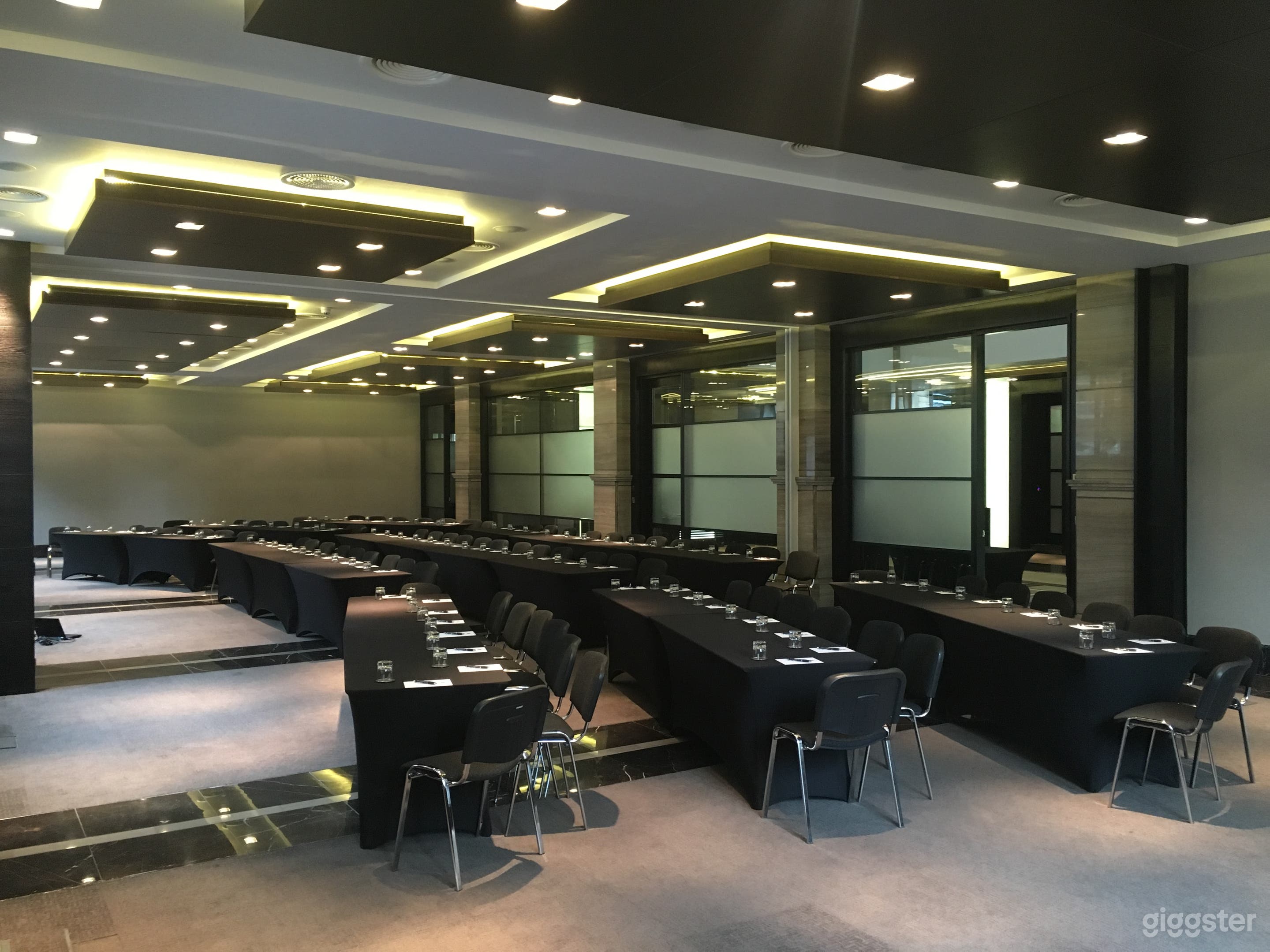 The Glasgow Suite Photo 1