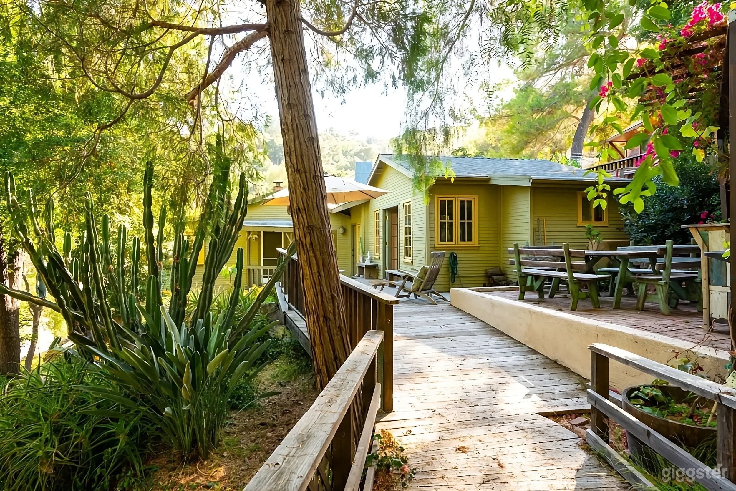 Tranquil Woodland Backyard Retreat with Outdoor Tubs Photo 2