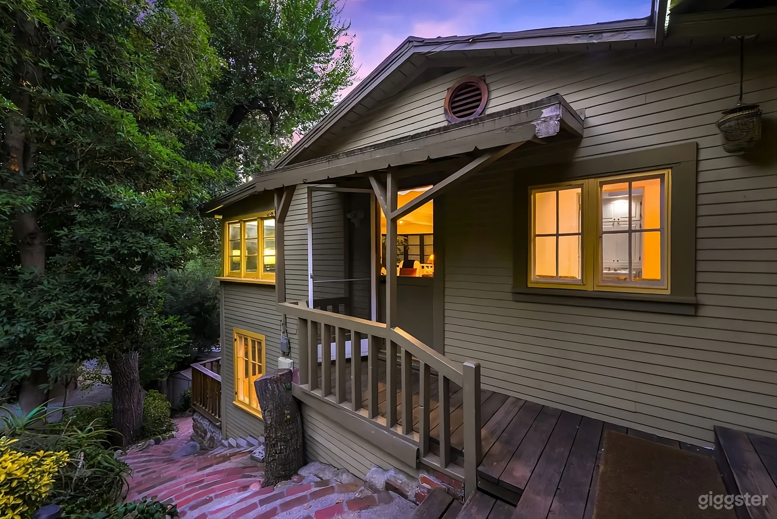 Tranquil Woodland Backyard Retreat with Outdoor Tubs Photo 4