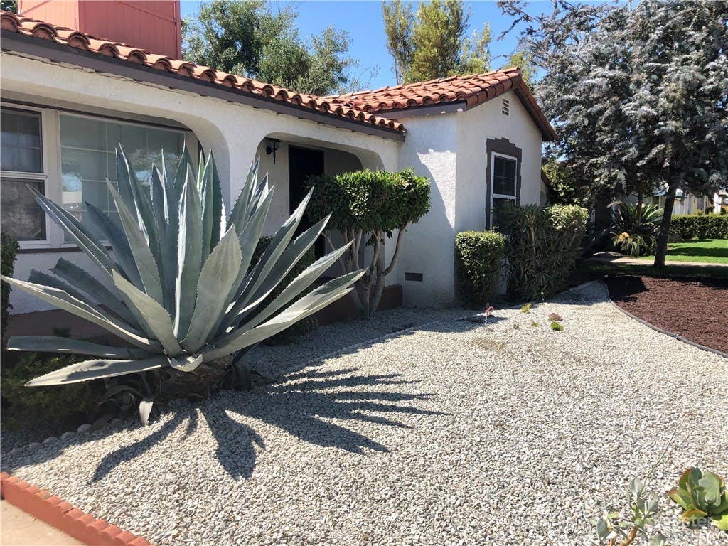 Inglewood Bungalow Photo 1
