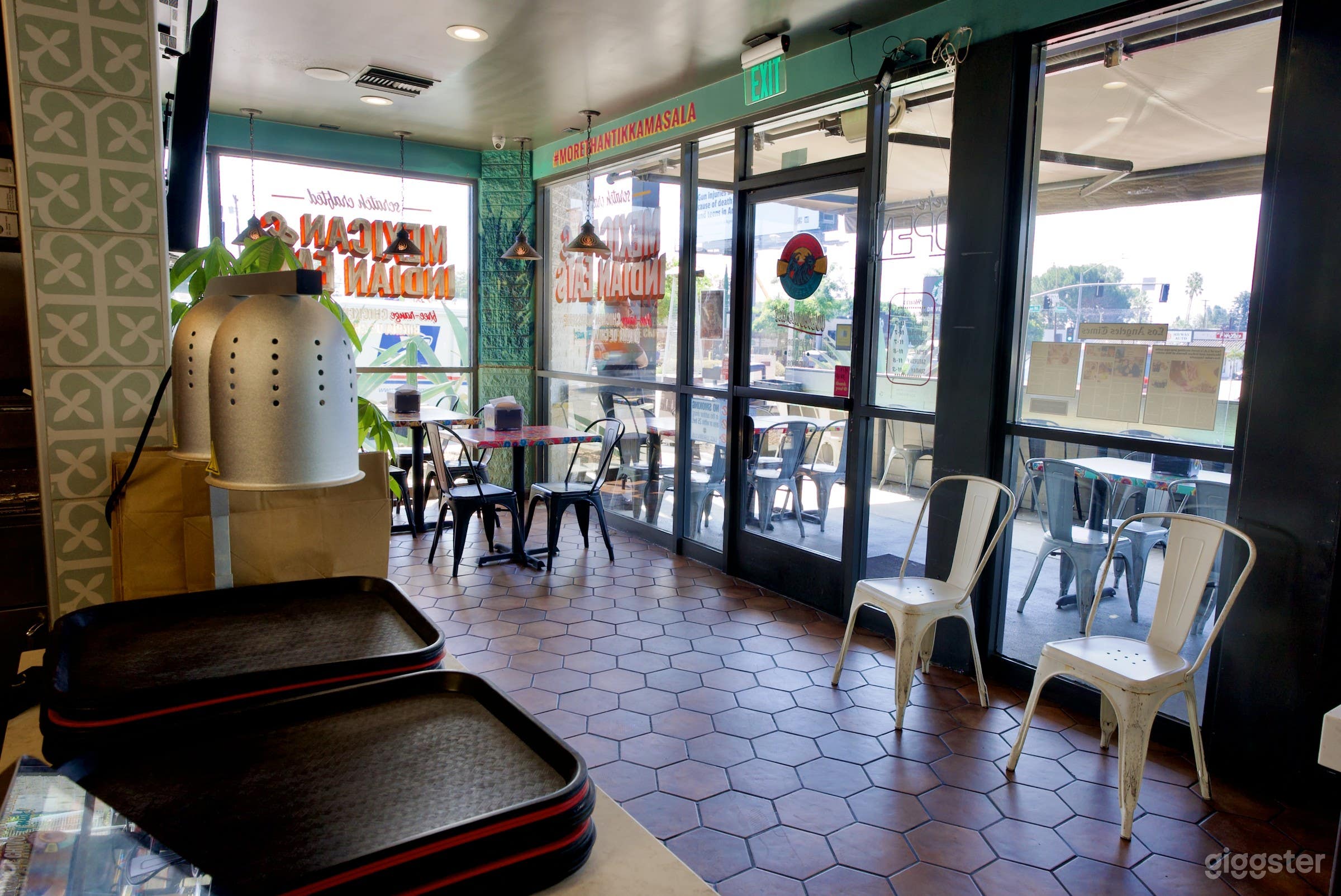 Colorful Pasadena Restaurant with Commercial Kitchen & Patio Photo 1