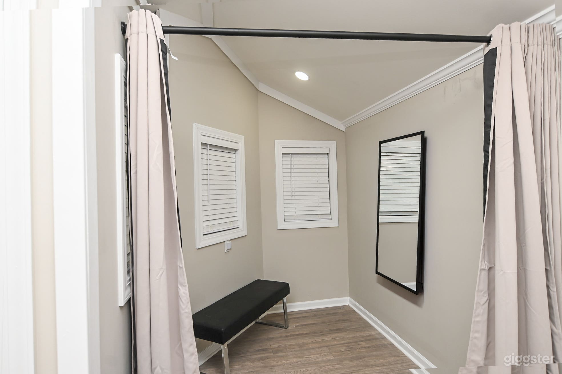 Orangeburg Smart Photography Studio Photo 3