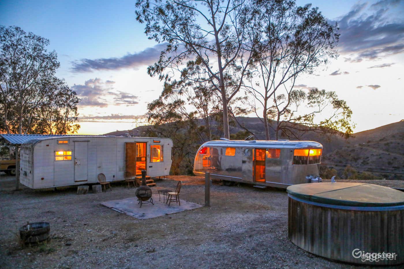 Distinctive Cowboy Hot Tub Photo 3
