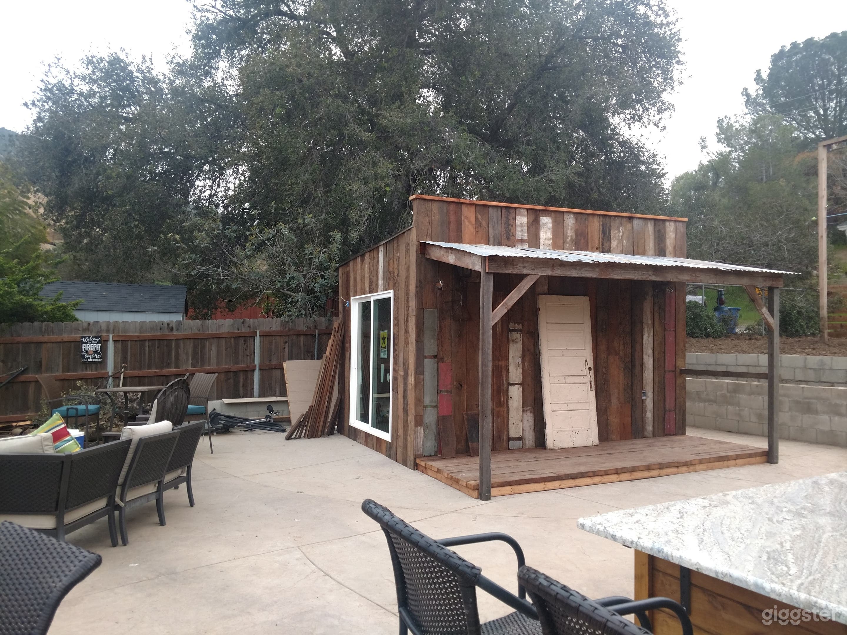 Guest room/mancave etc