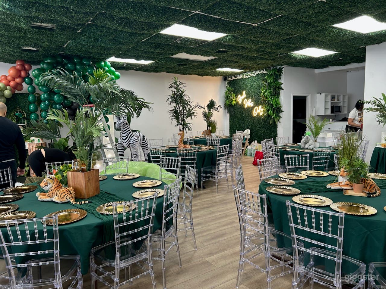 A FANTASTIC PLACE FOR YOUR NEXT EVENT! Photo 2