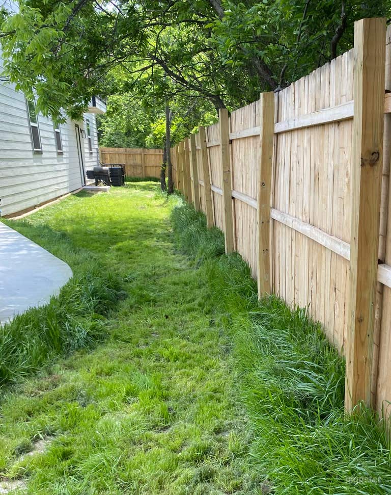  Unique Two Story near Downtown & TCU 