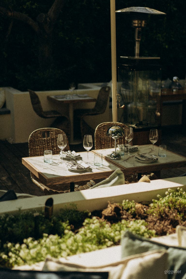  Mediterranean Restaurant with Lush Patio & Sunlight 