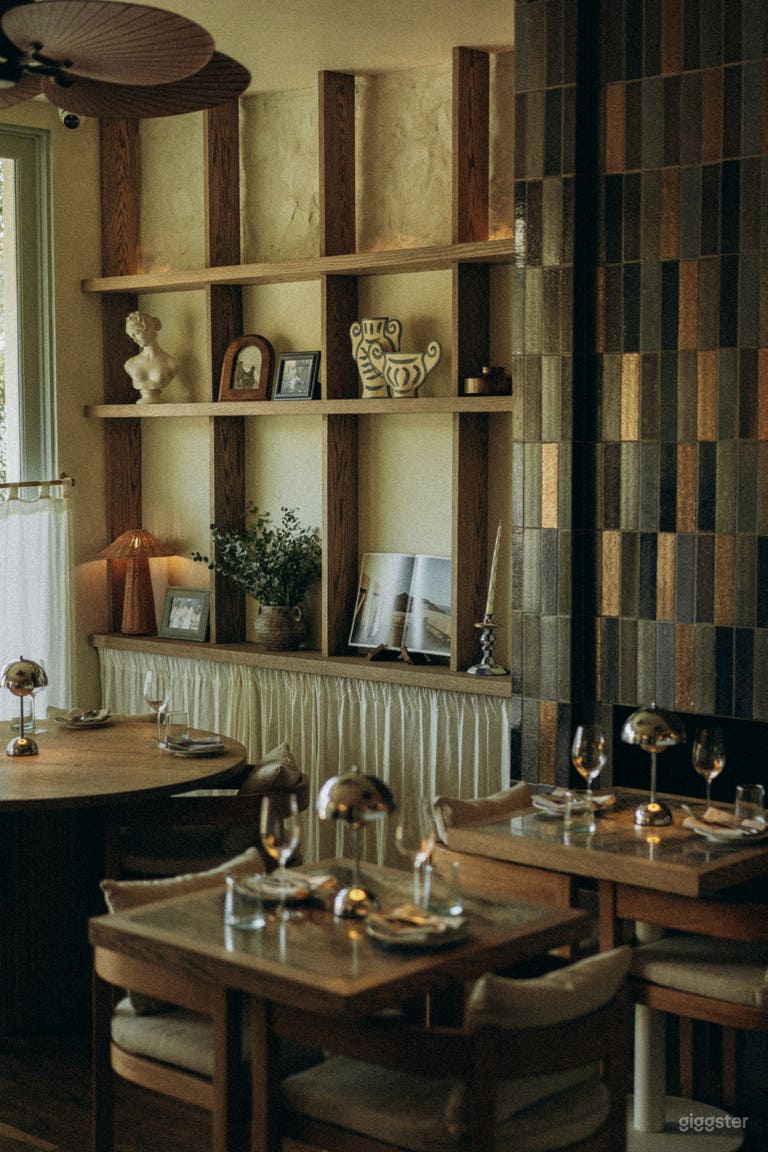  Mediterranean Restaurant with Lush Patio & Sunlight 