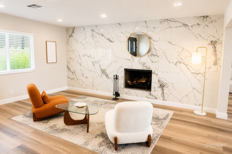  Modern Vegas Luxury Home - for Photoshoots, Intimate Events 
