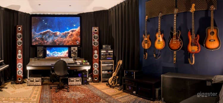 Photo de Studio de production polyvalent et villa créative près de Pa 1