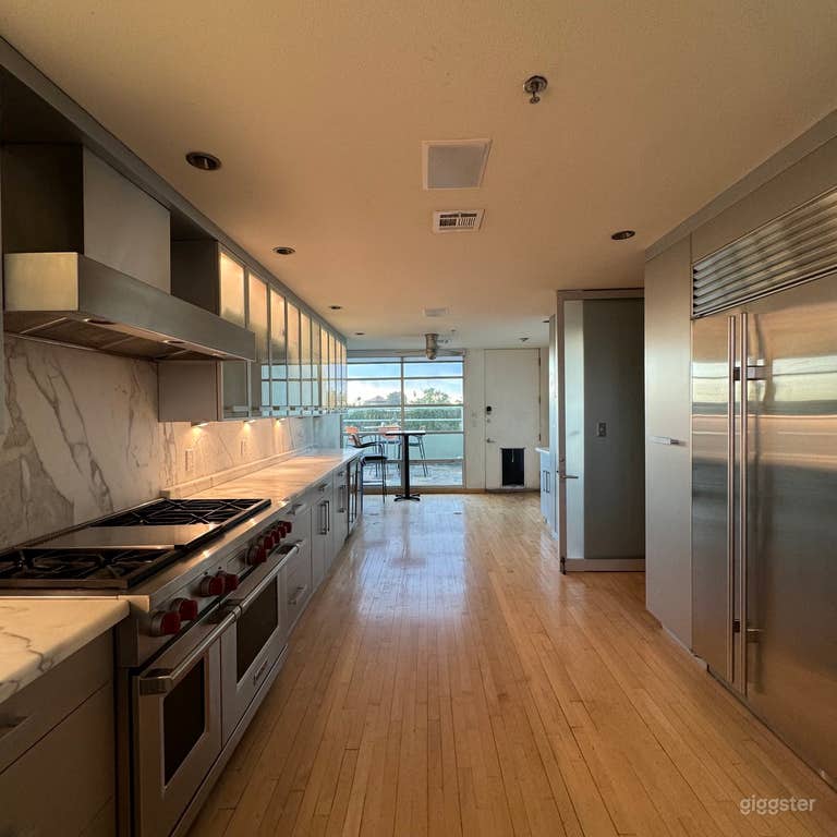  Artfully Crafted Venue with Private Halls & Patios (Buyout) 