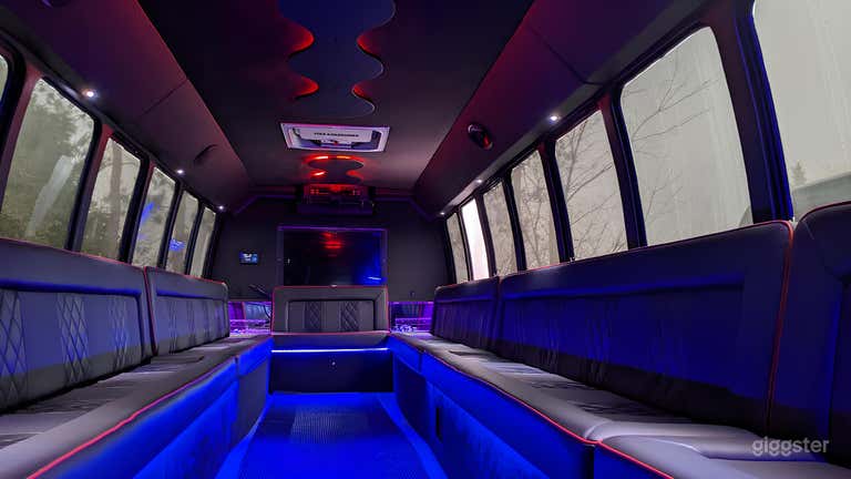  Autobús limusina para fiestas de 35 pasajeros 