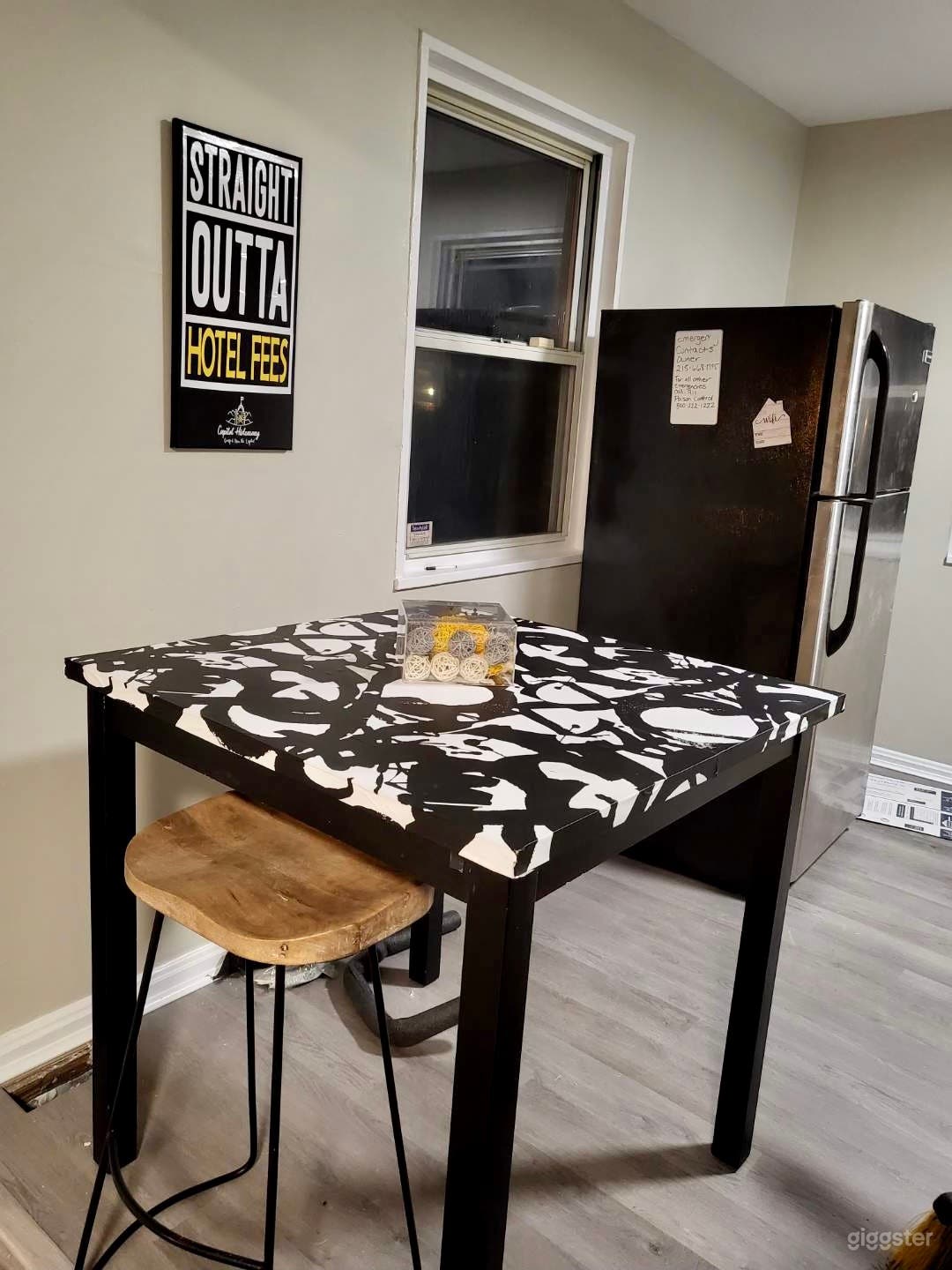 Retro Cottage near DC  Photo 2