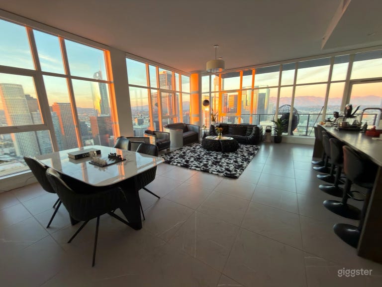  DTLA Penthouse with skyline view 