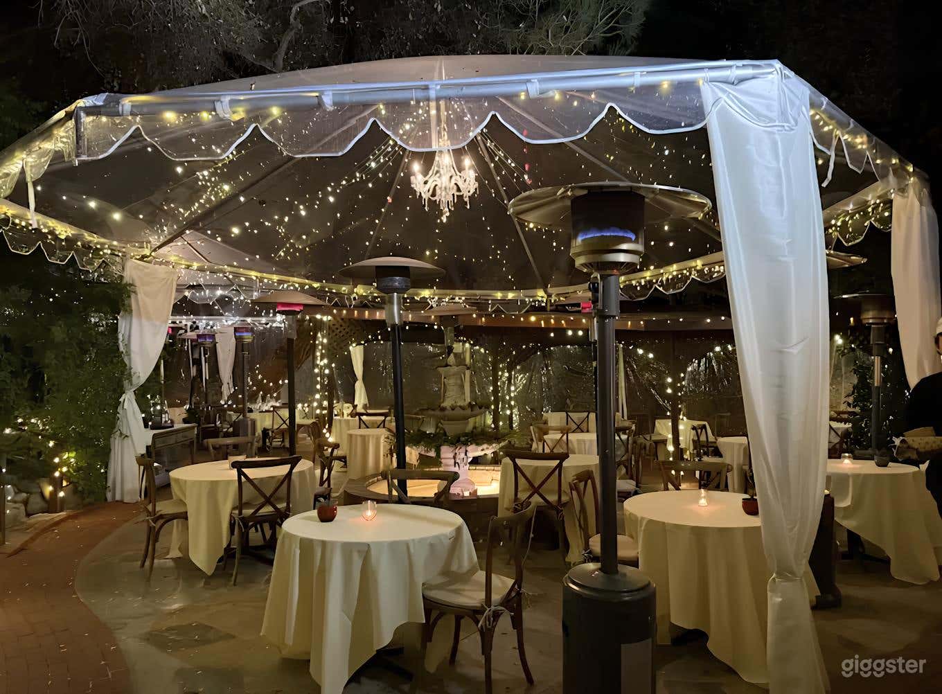 Bohemian dining and events along the creek in Topanga Photo 4