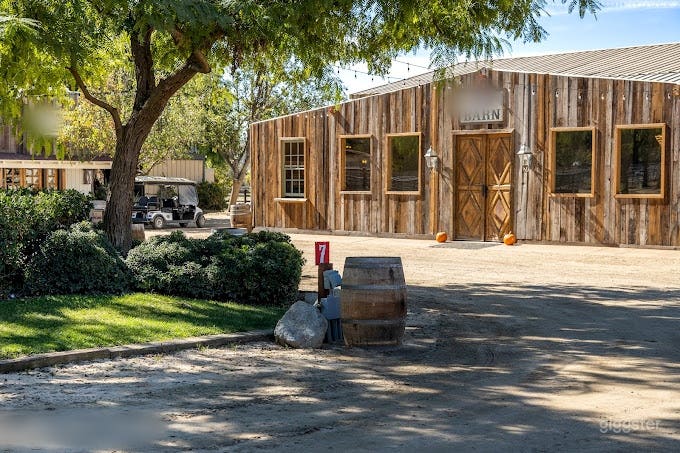  The Barn 