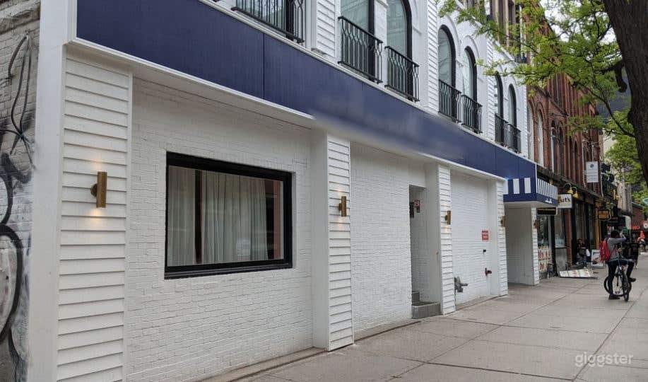 Fascinating Fine Dining Southern French Restaurant in Toronto Photo 2