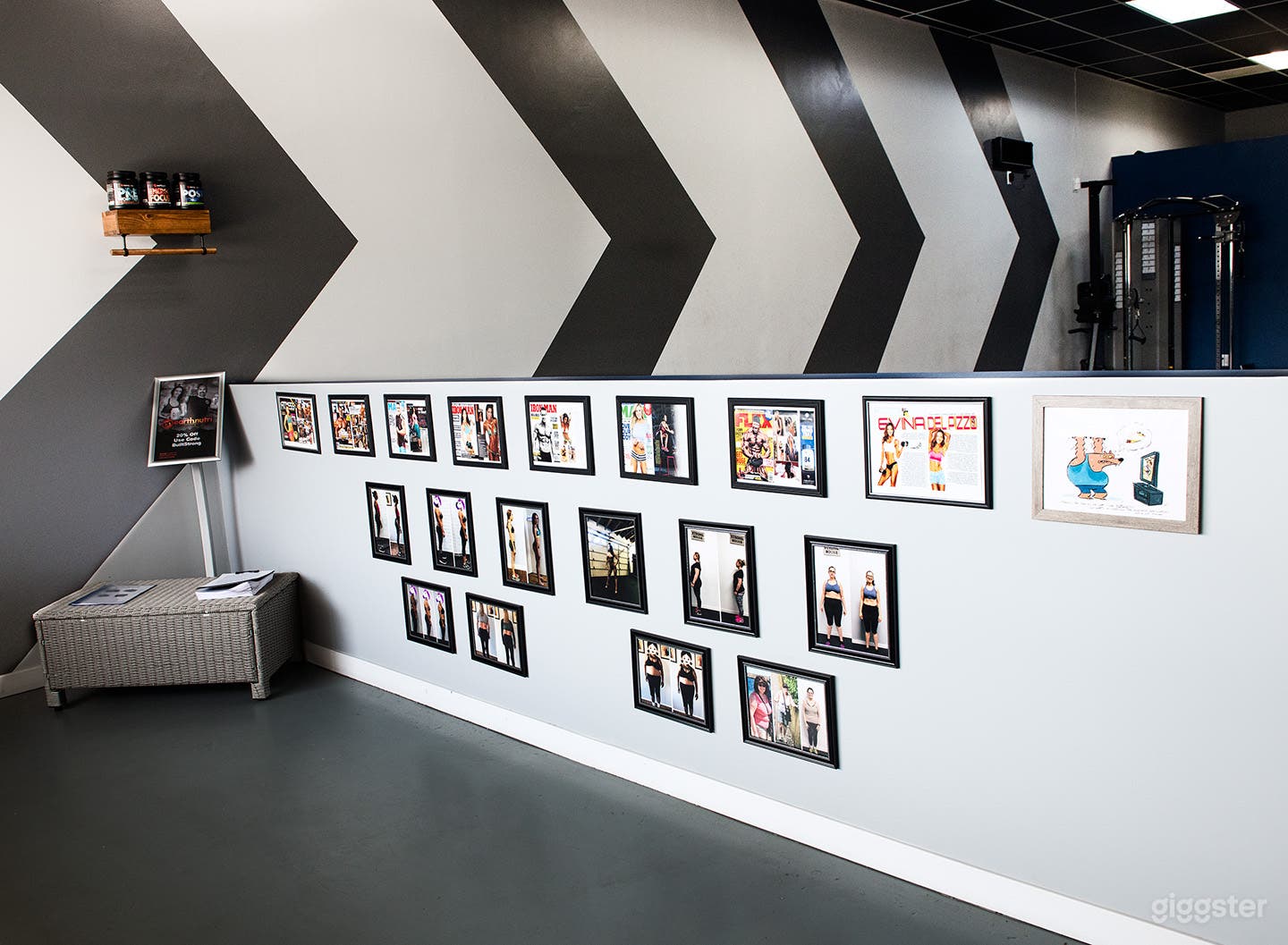 Spacious Gym with Equipment of all Styles in Chatsworth Photo 4