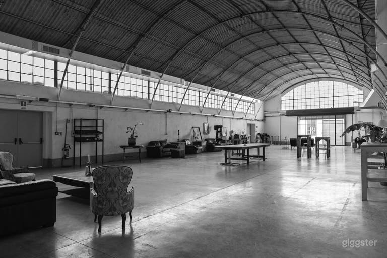  Sala 1 - Spazioso Spazio Industriale per Eventi e Produzioni 