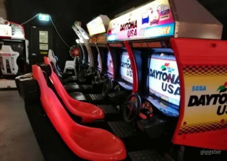 Free-roam | Multiplayer | Virtual Reality Gaming Facility Photo 3