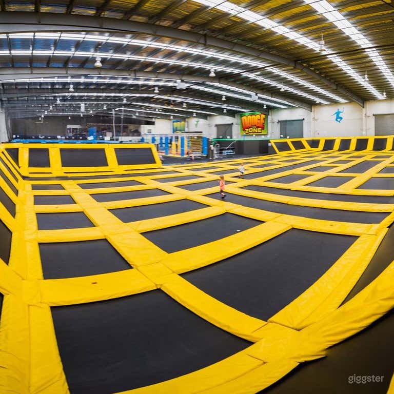  Le plus grand parc de trampolines d'Australie (privatisation) 