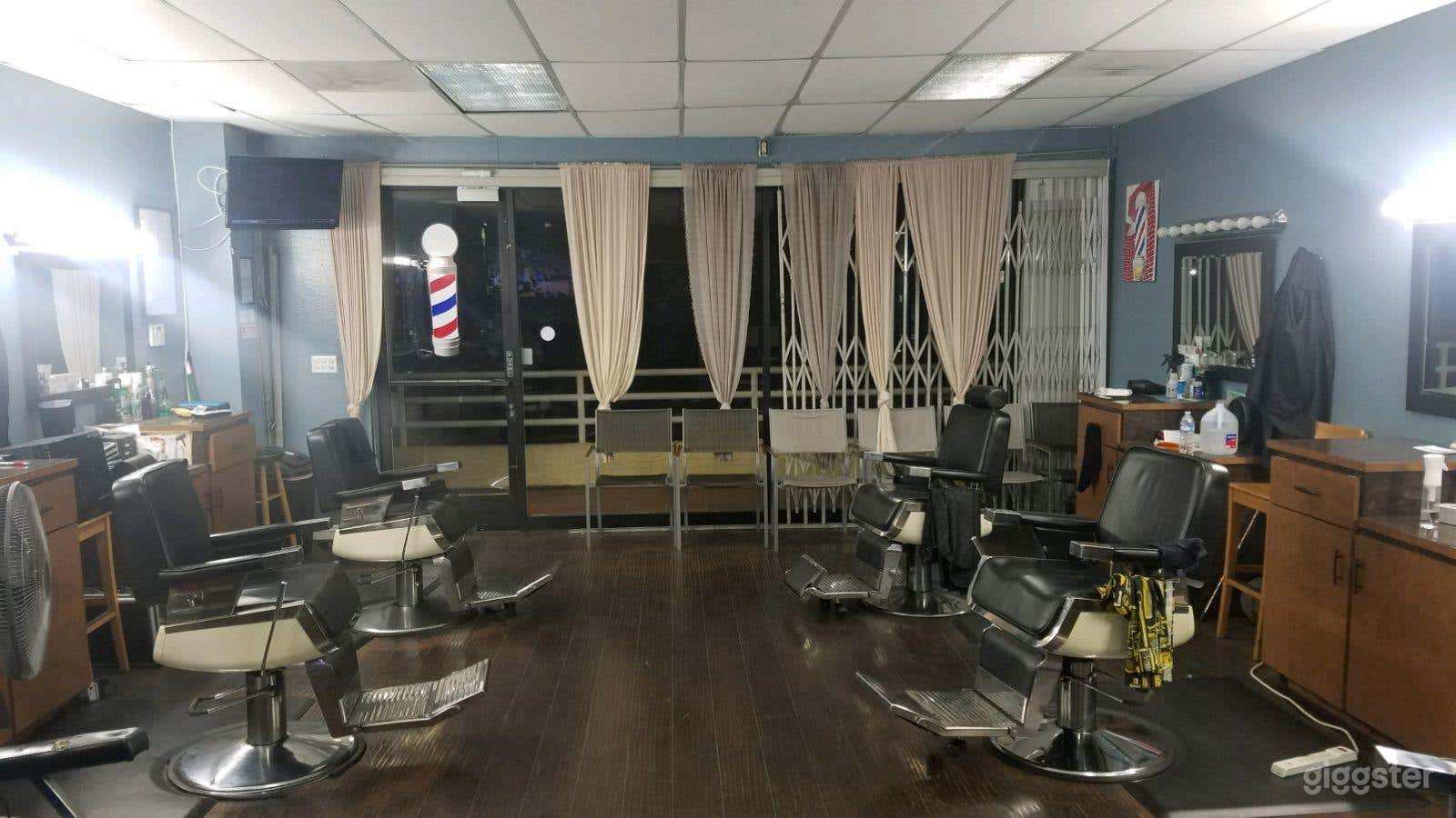 Clean Barbershop with floor to ceiling window! Photo 3