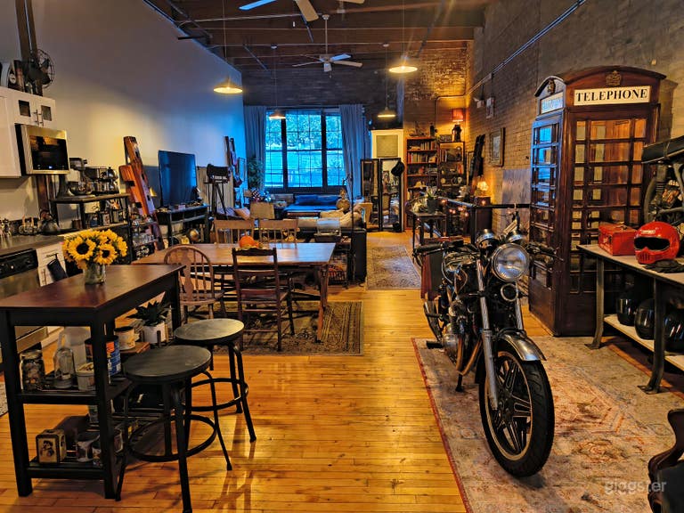  The Moto Loft: Een Vintage Industrieble Ruimte 