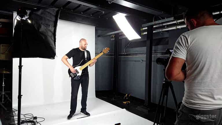  Adaptable Film and Photography Studio 