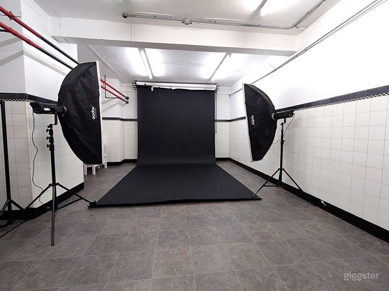  Adaptable Film and Photography Studio 