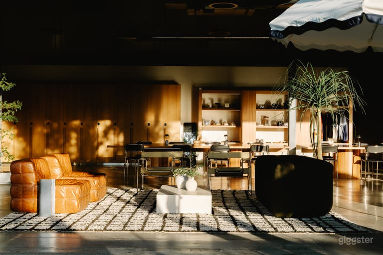  Club de membres de luxe avec salon, bar, patio, simulateurs de golf 