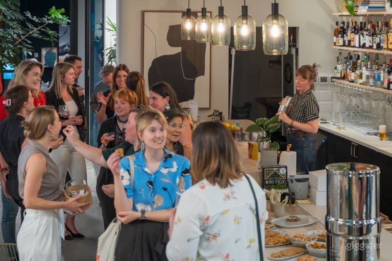  Multi-purpose Cafe/Bar/Co-working/Event Space 