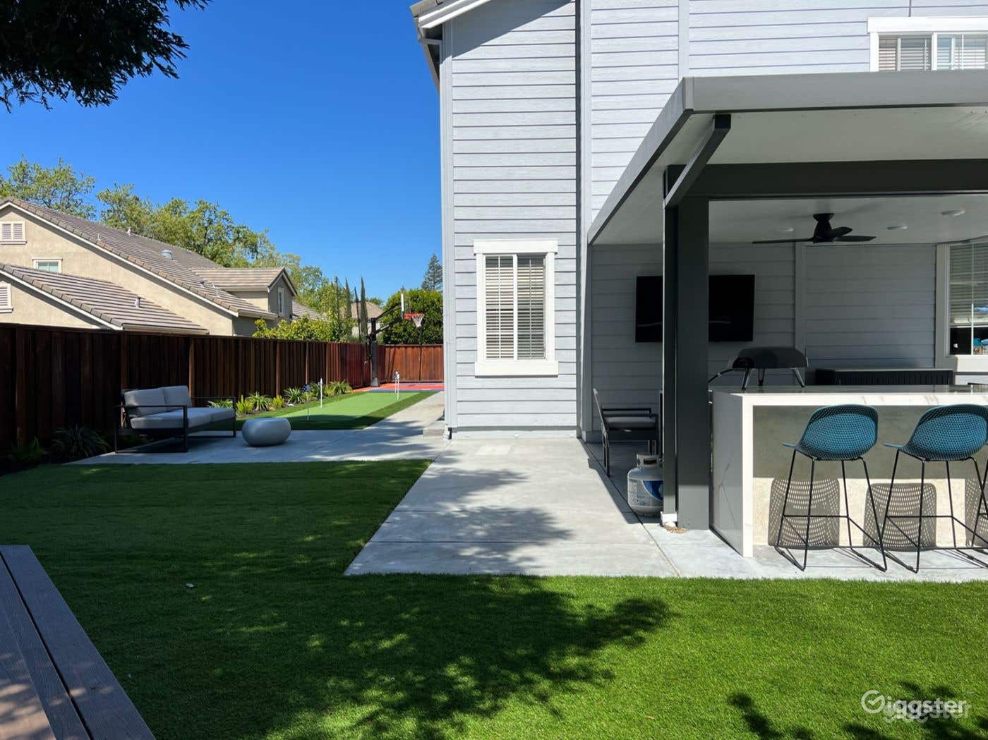 Mini Golf Course Putting Green Photo 2