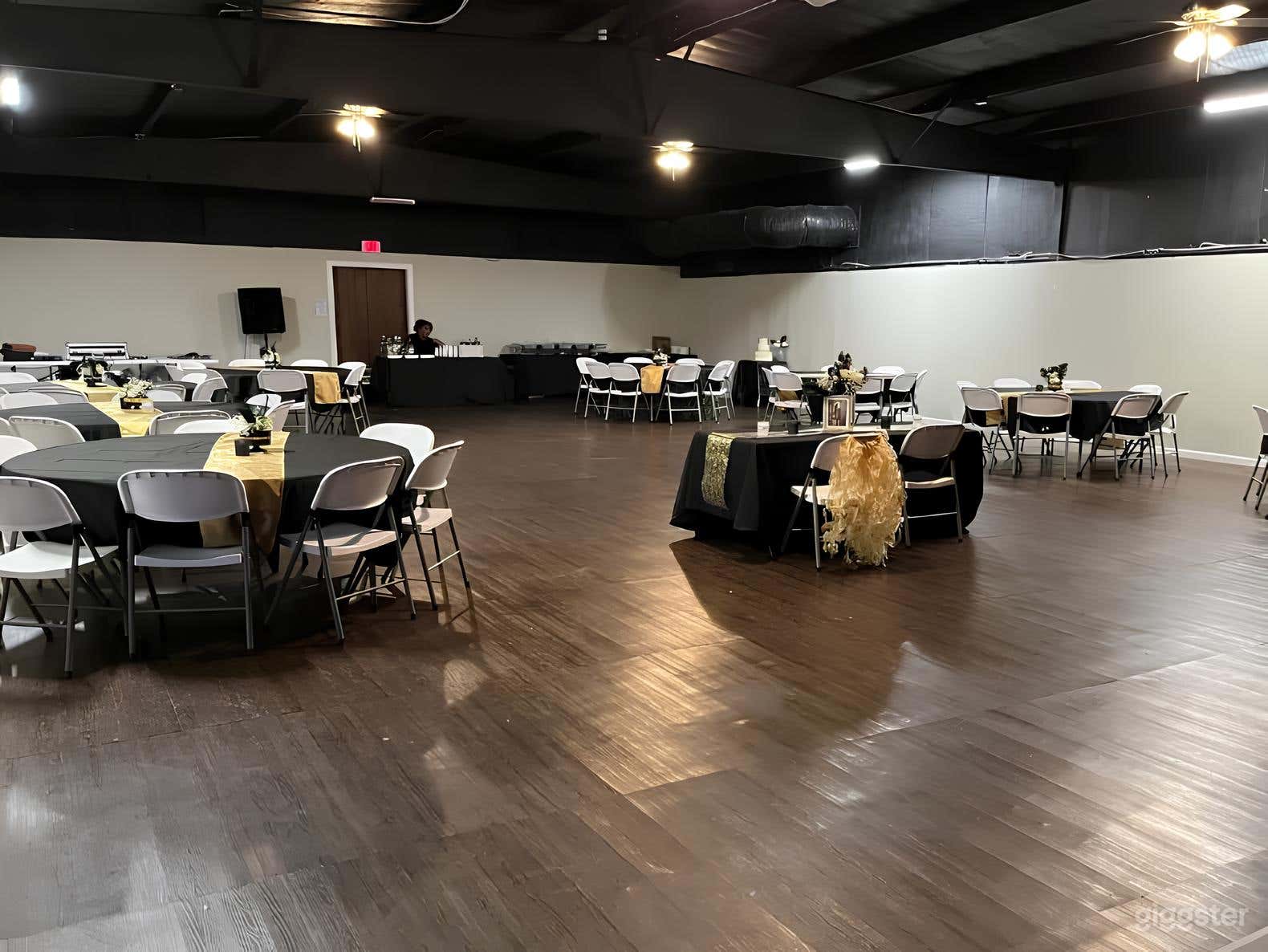 Multifunctional Event Center (Whole Venue) Photo 2