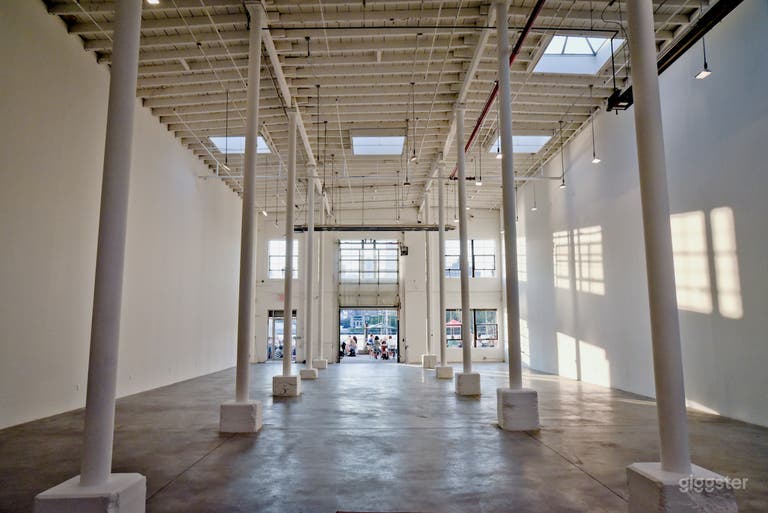  Inside the venue, 5500 sq ft 