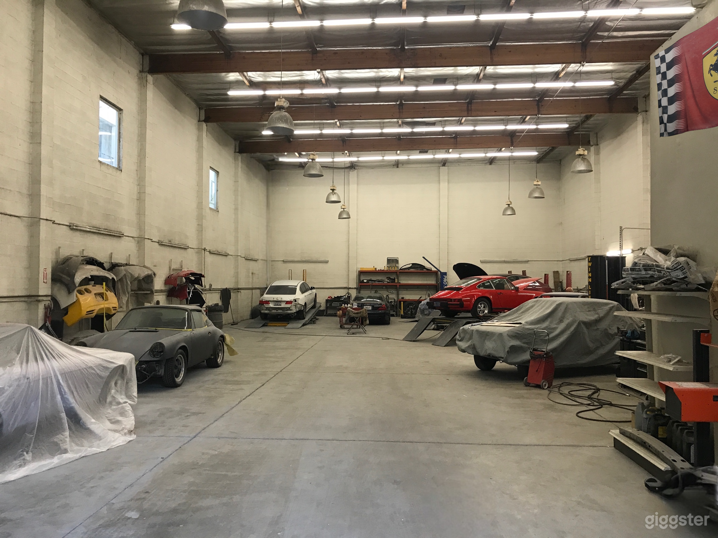 Industrial Auto Shop Car Garage Office Parking Lot Photo 1