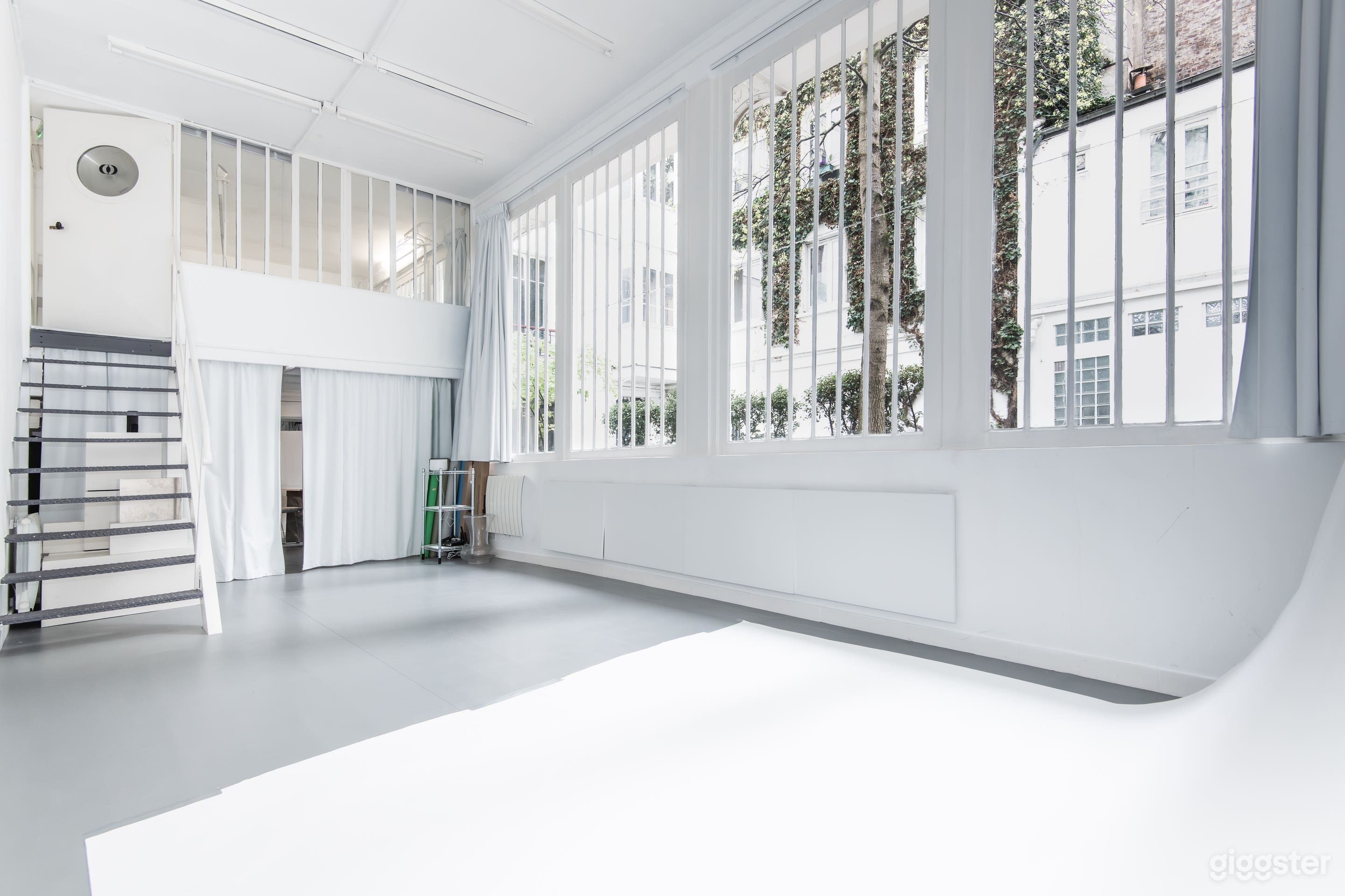 41M2 DAYLIGHT PHOTO STUDIO & CREATIVE SPACE Photo 4