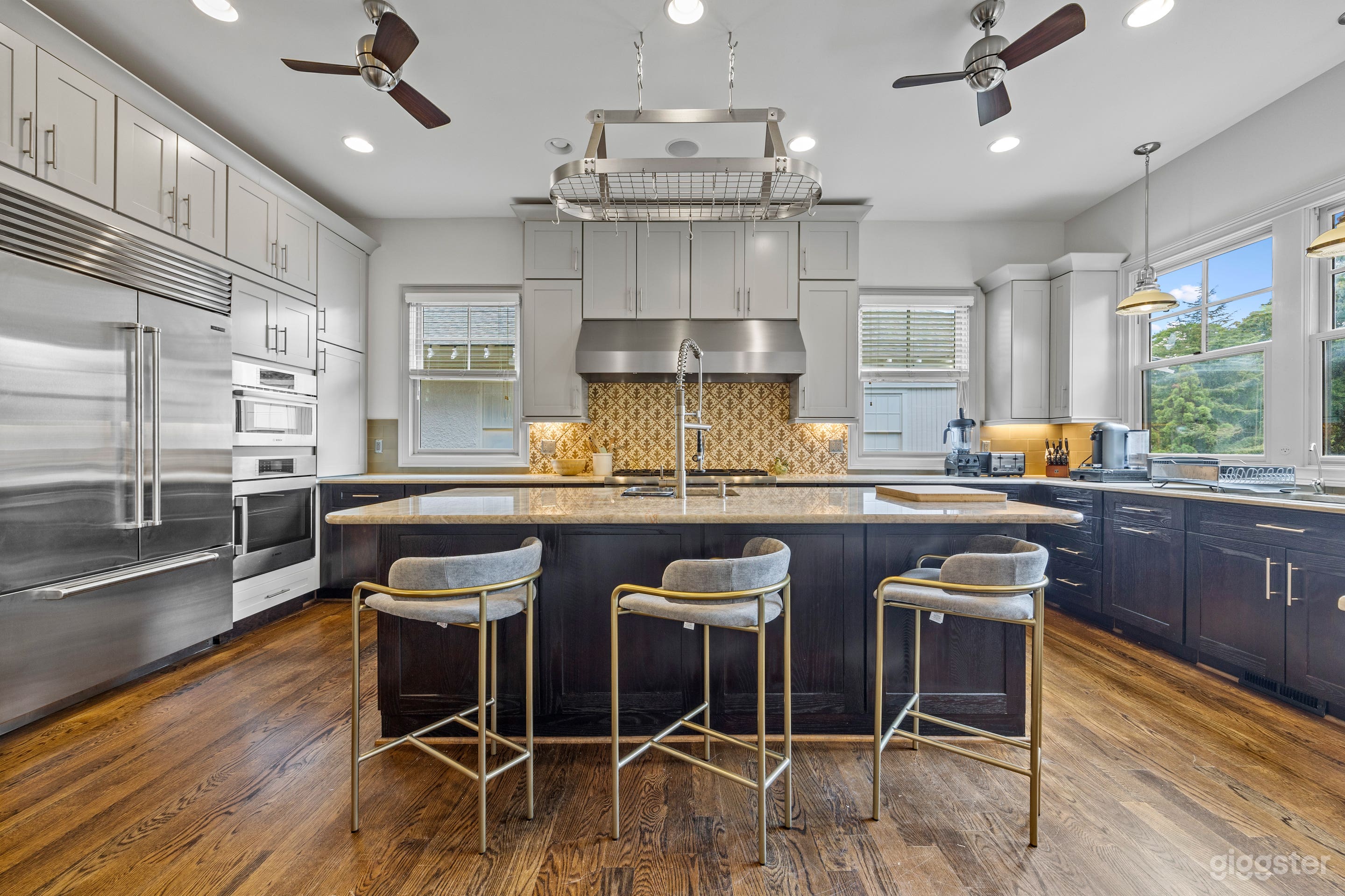 The Willow 1912 Estate Photo 4