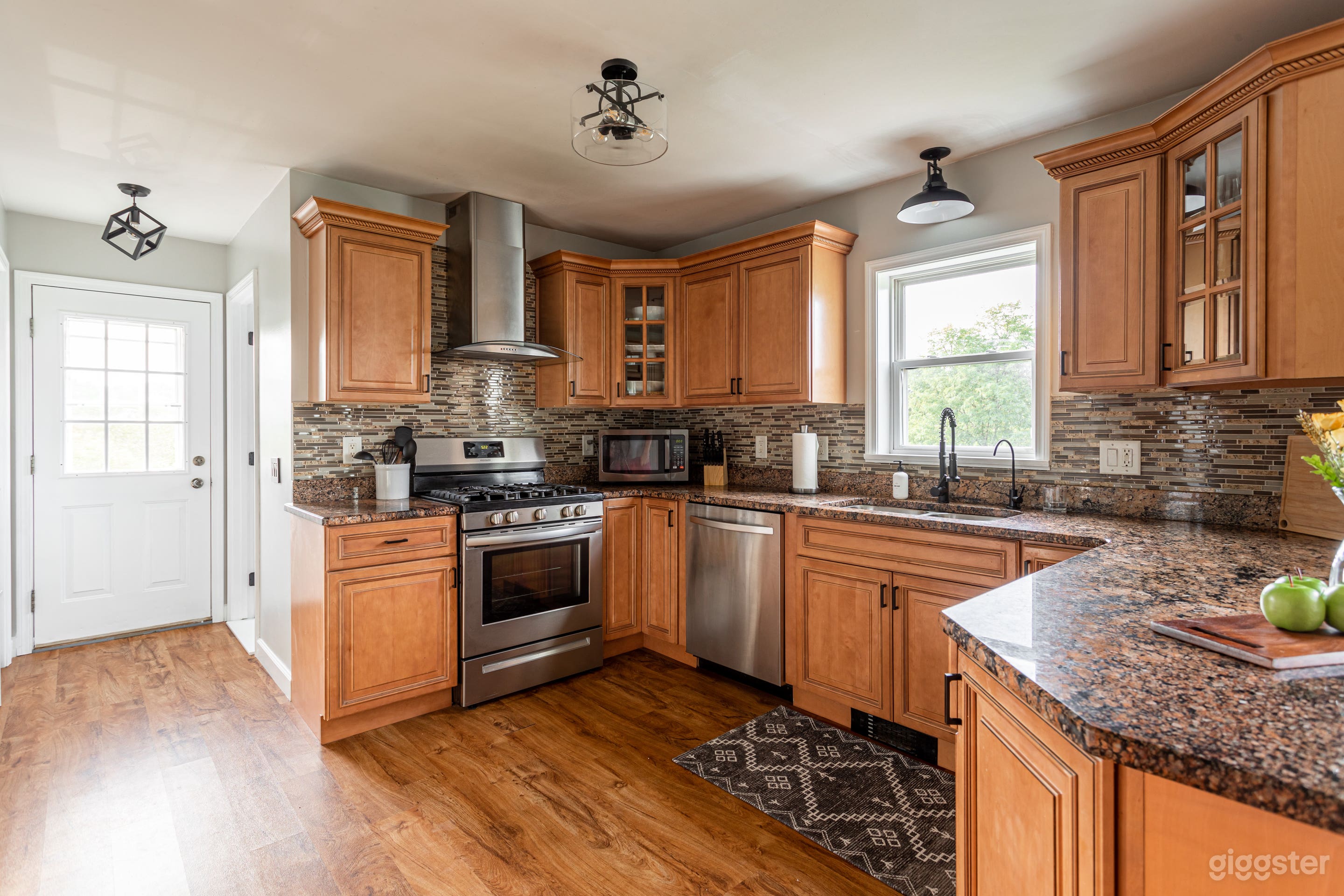 Upstate Country Retreat Photo 2