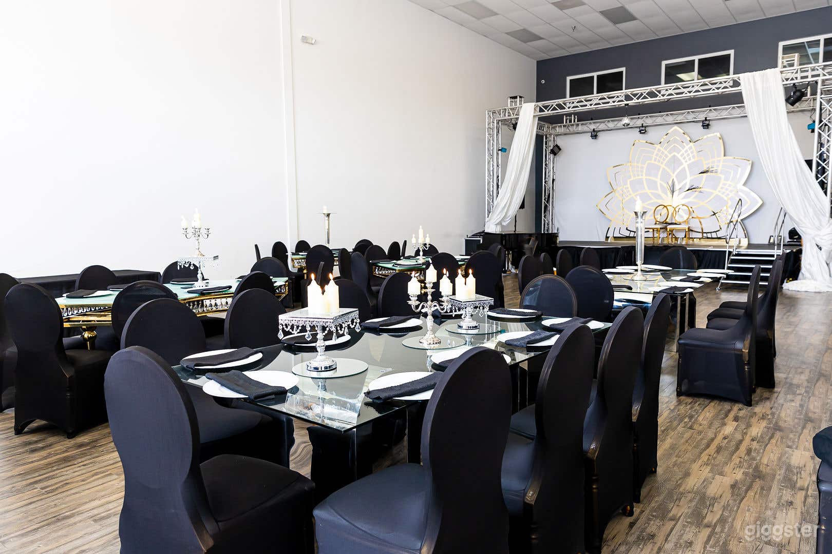 Luxury OneStop Ballroom Event Venue Space Photo 1