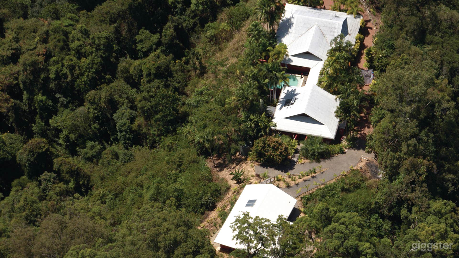 Mai Tai Resort - Arial 