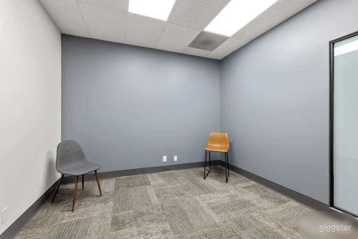 The Neutral Color Room for Production Photo 3