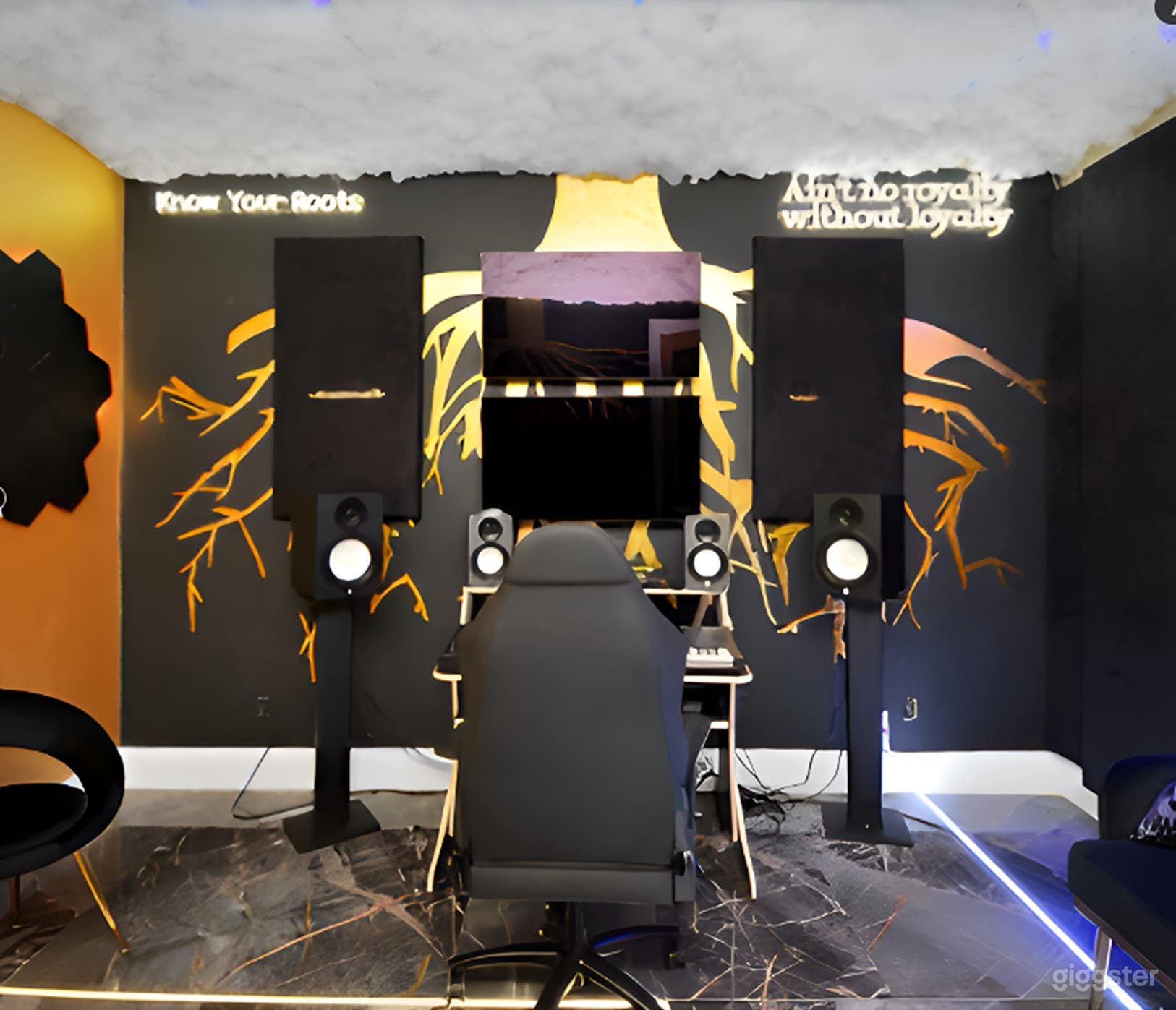 Professional Recording Studio  Photo 3