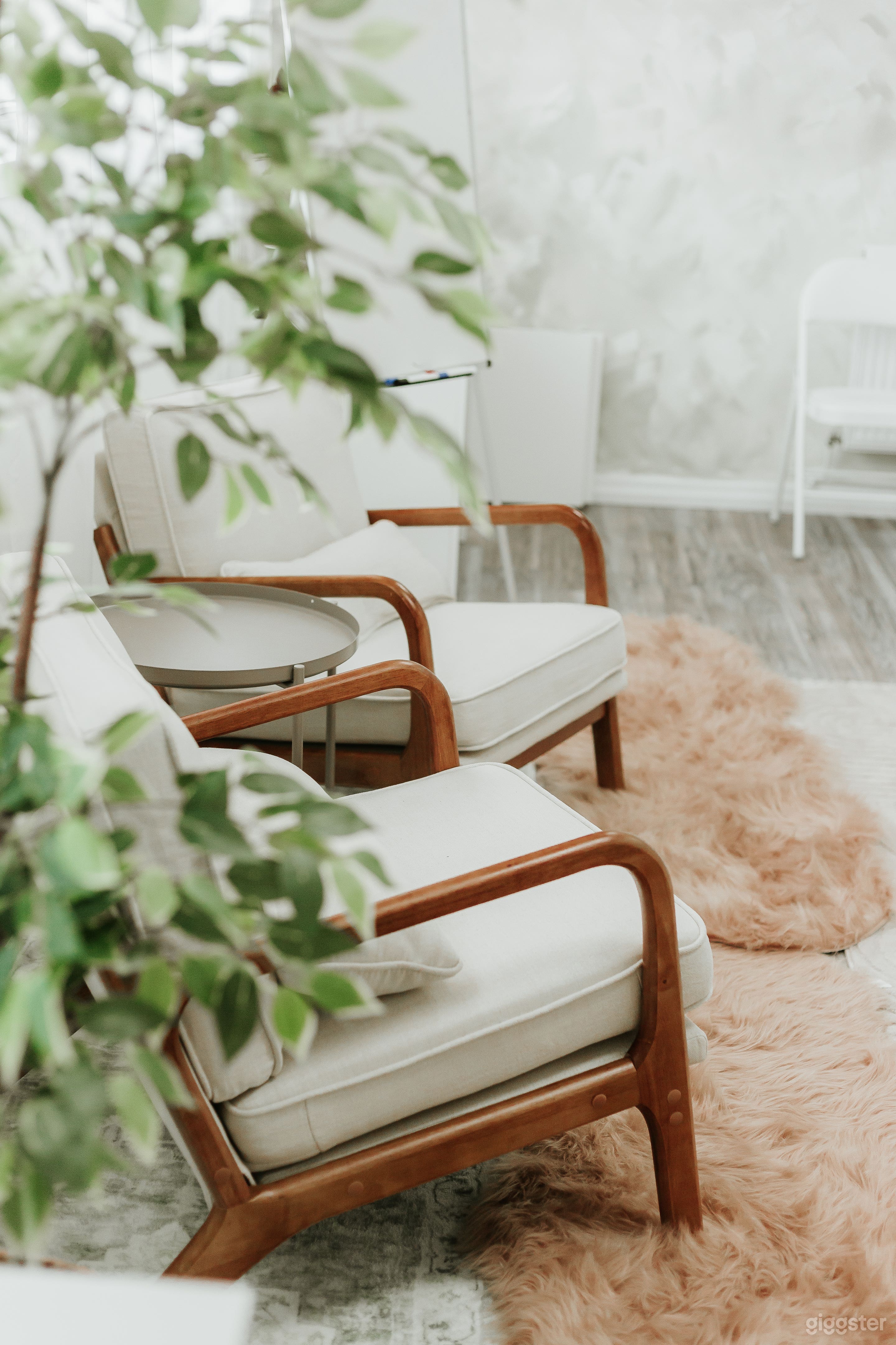 Studio at Glasgow Photo 2