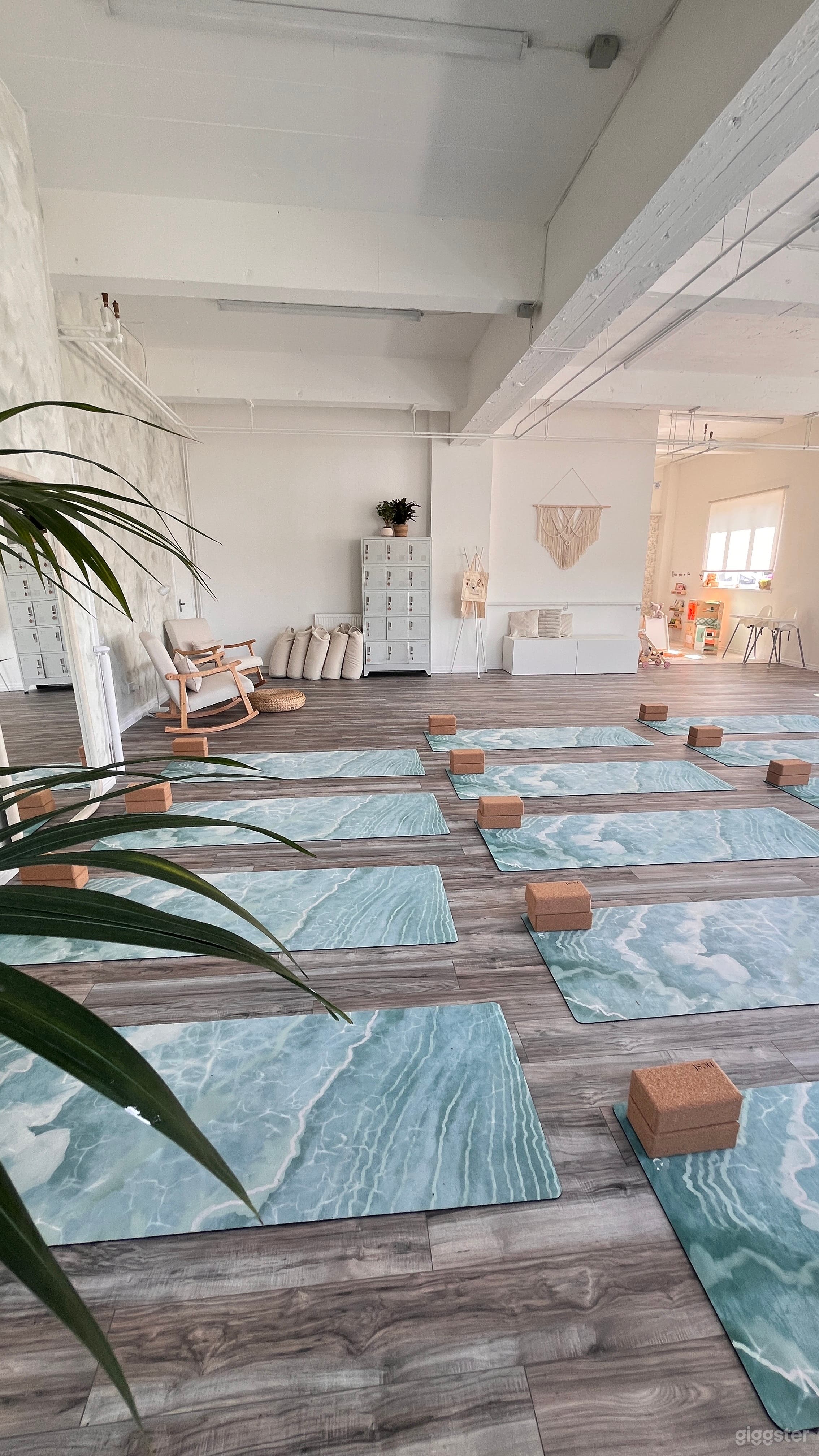 Studio at Glasgow Photo 1