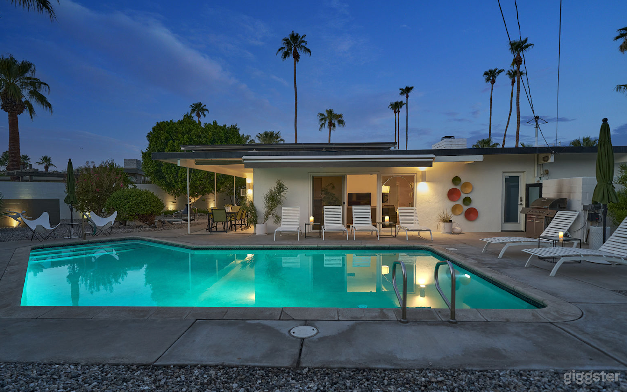 A Mid-Century, Modern Pool Retreat Photo 1