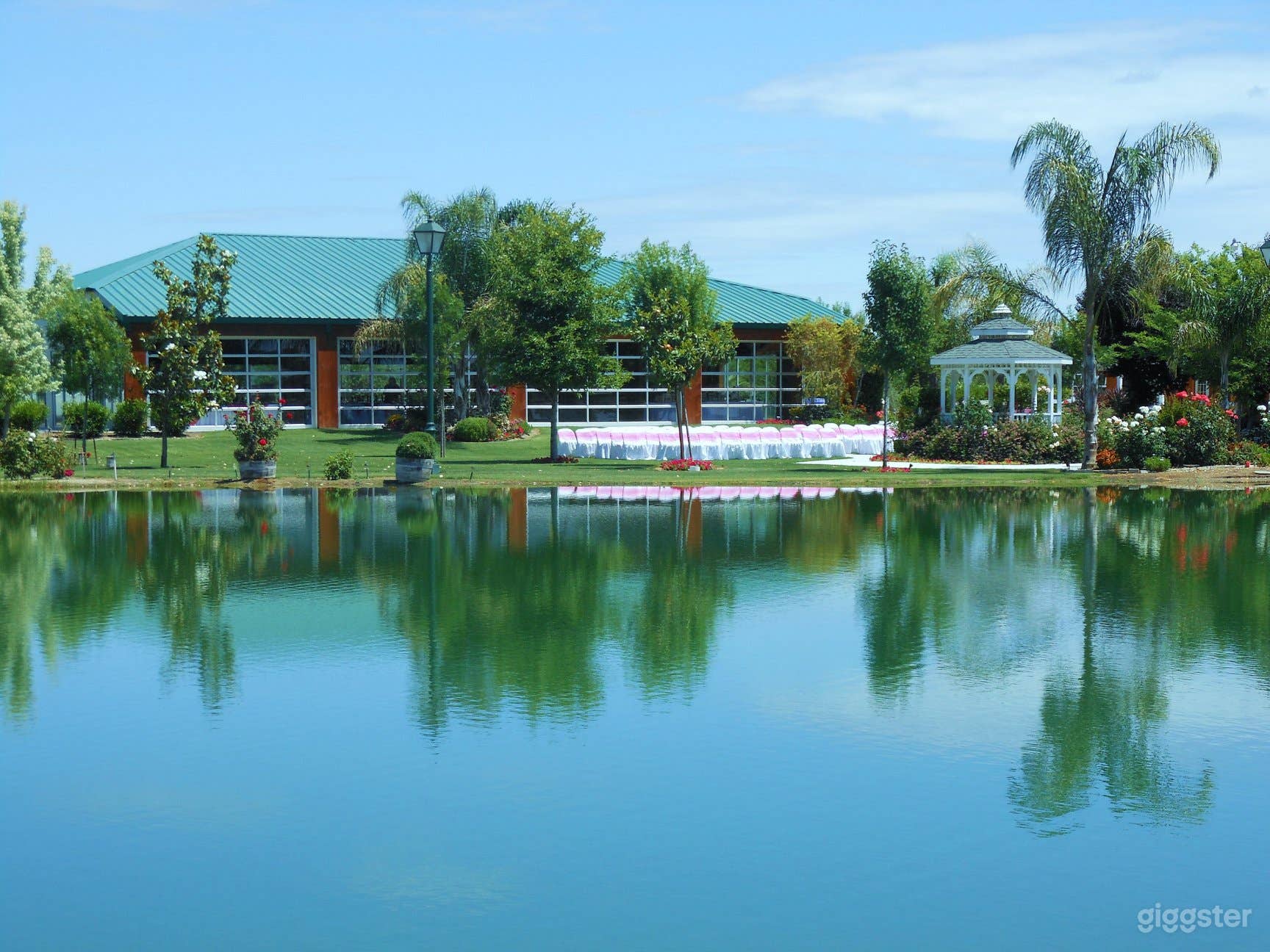 Event Park with building &amp; Lake in Shafter Photo 1