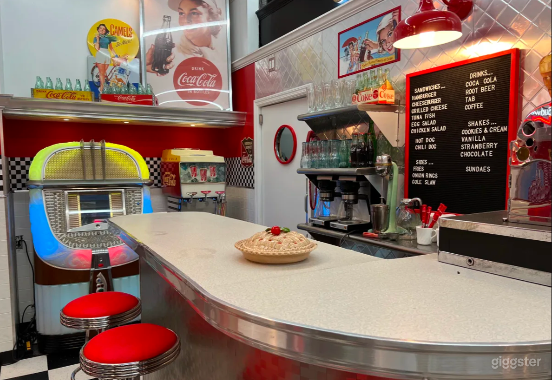 1950's Diner Production Studio Photo 4