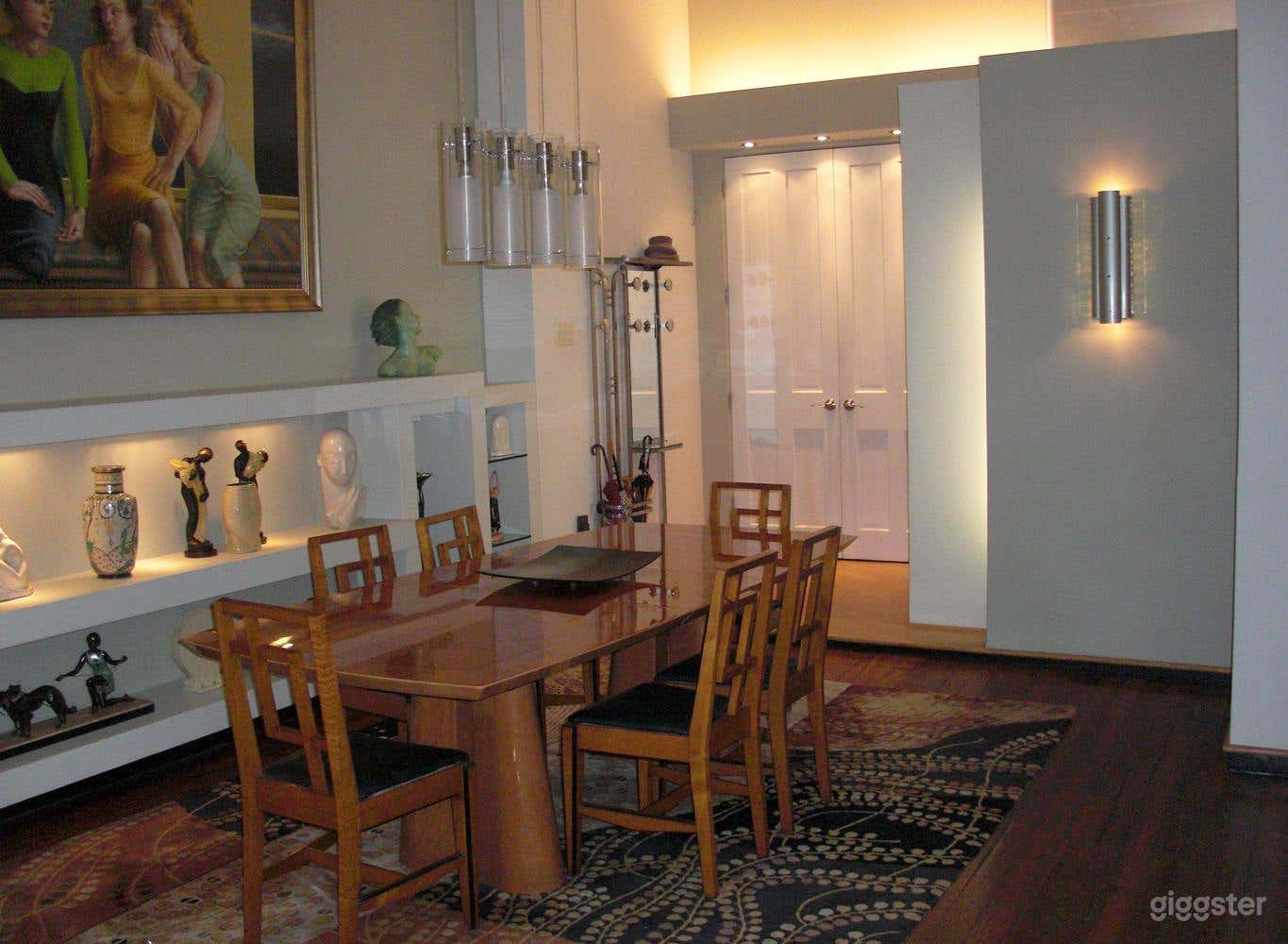 Interesting art-filled former church Photo 3